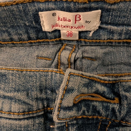 Julia Bergovich women's bootcut blue denim pants used