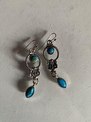 Vintage long silver earrings with blue stone and gold details new