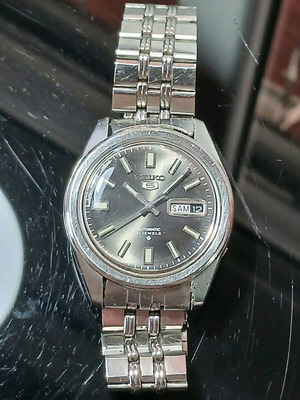 Seiko vintage automatic watch used, men's