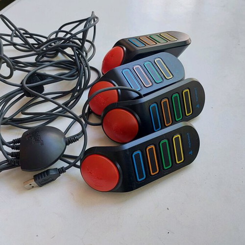 PlayStation 2 controllers like new