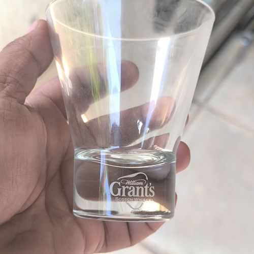 Grant's whiskey glasses set of 8, new, collectible