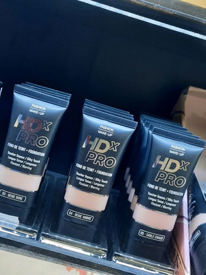 Make up HD PRO new, full coverage in three shades 3,4,5
