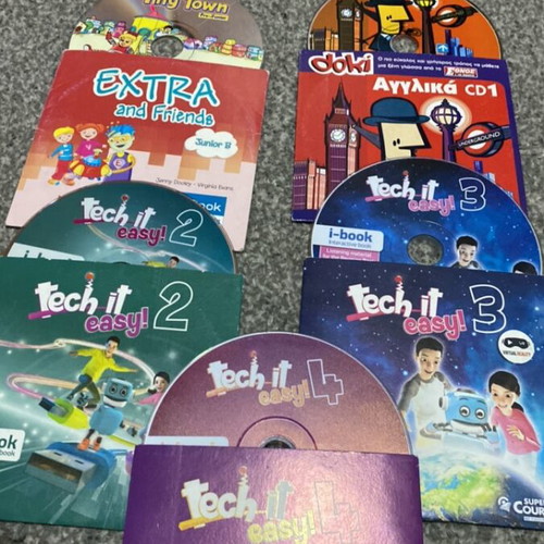English DVD set used, pack of 8