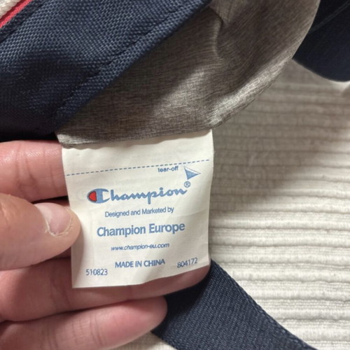 Champion Crossbody Bag like new, dark blue