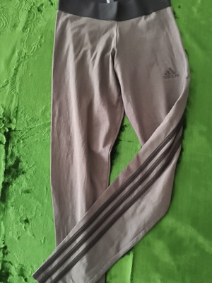 Adidas κολάν μεταχειρισμένο, μέγεθος S, πράσινο