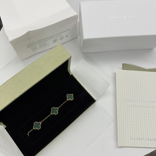 Van Cleef & Arpels bracelet