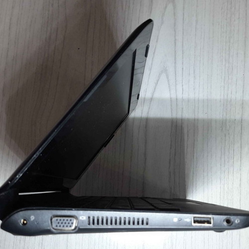 HP Mini 110-3600ev netbook, 2GB RAM, 100GB HDD, Windows 7