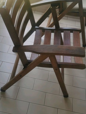 Σετ βεράντας 4 ρυθμιζόμενες καρέκλες και τραπέζι σαν καινούργιο