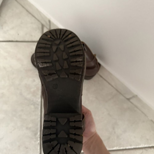 Zara brown boots like new, size 37