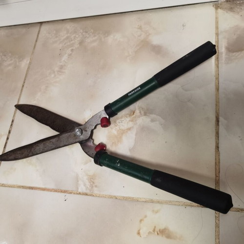 Hedge and Grass Shears used, 50 cm length