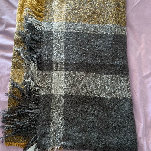 S.Oliver scarf shawl new, large size