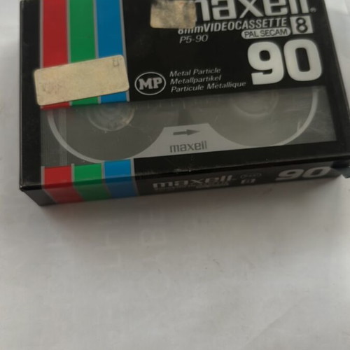 Maxell 8mm videocassette PAL SECAM 90