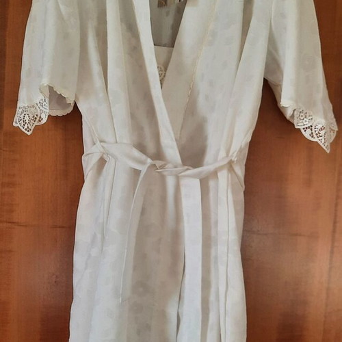 Vinco robe and nightgown set No 48 new, white-cream