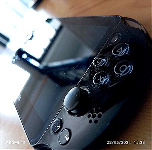 Sony PS Vita slim με 64gb Φουλ παιχνίδια + homebrew ports + φορτιστης