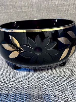 Glass cup dark purple glass with gold leaves like new