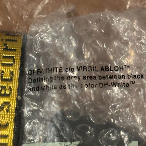 Off-White industrial ζώνη καινούργια, ρυθμιζόμενη, κίτρινη