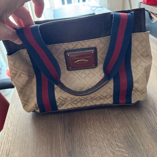 Tommy Hilfiger shoulder bag used, beige and brown