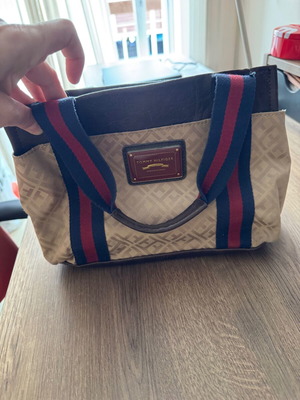 Tommy Hilfiger shoulder bag used, beige and brown