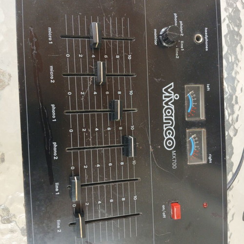 Vivanco MX700 mixer used with 6 inputs