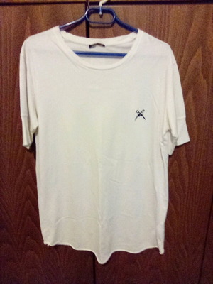 Vagrancy white t-shirt used, size L