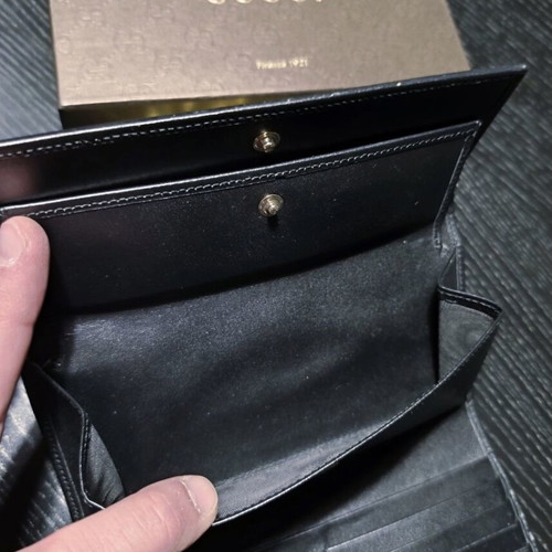 Gucci Guccissima Mini Pochette Wallet on Chain like new black leather