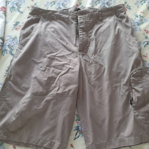 Men's gray bermuda shorts size XL, new