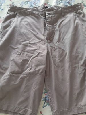 Men's gray bermuda shorts size XL, new