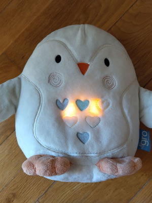 Tommee Tippee Grofriend Ollie owl used with white noise sounds