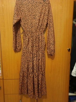 Midi dress brown with black like new, elastic waist