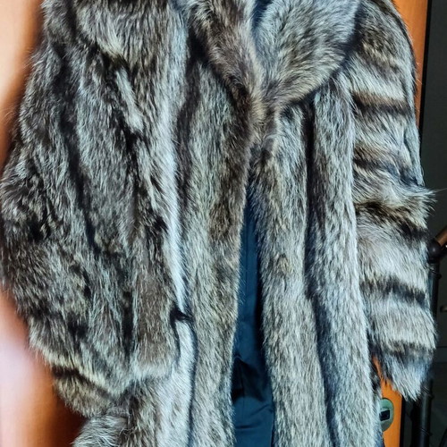 Natural fur like new