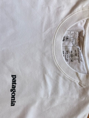 Patagonia T-shirt brand new, size L, white