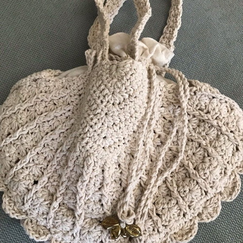 Zara knitted boho handbag ecru like new with fabric lining