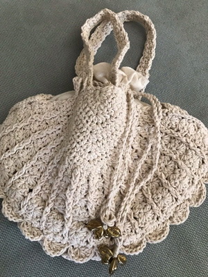 Zara knitted boho handbag ecru like new with fabric lining