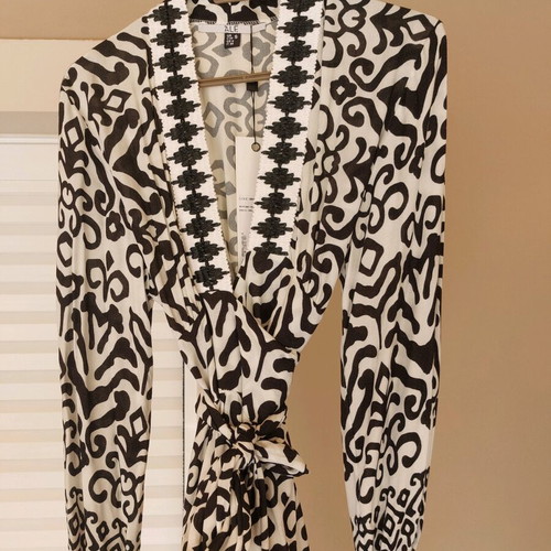 A.L.E. dress new, black and white, size small with sleeve