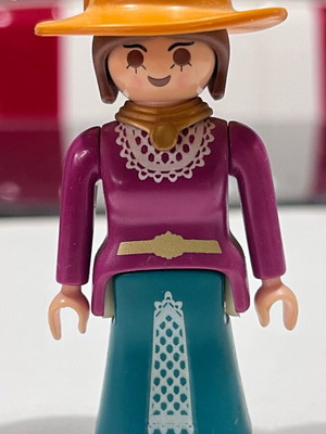 Playmobil Vintage 1996 Special 4536 Countess Lady like new