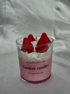 Strawberry soy candle new, handmade with biscuit scent