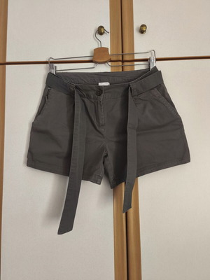 Quechua khaki shorts with removable belt, size S