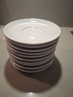White saucers, set of 10