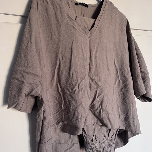 Σετ New Age μπεζ, σαν καινούργιο, μέγεθος small-medium, μπλούζα και παντελόνι με τσέπες