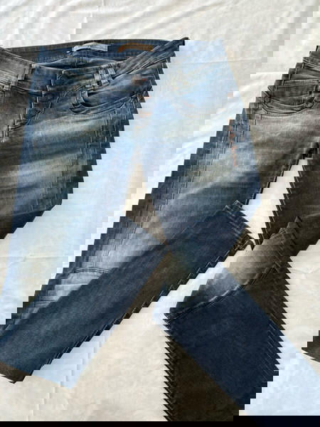 Τζιν σα καινούριο με μαλακό ύφασμα Edward Jeans