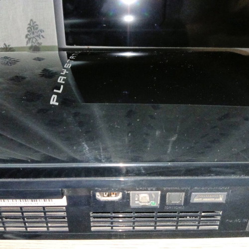 Sony PlayStation 3 Fat console like new, drive issue