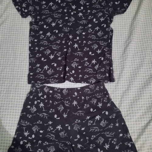 Children's pajama set like new