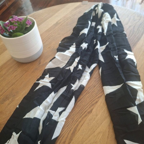 Scarf white-black with stars like new