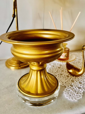 Gold Metal Decorative Vase Cup with Matte Finish, like new