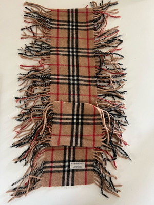 Burberry Κασκόλ