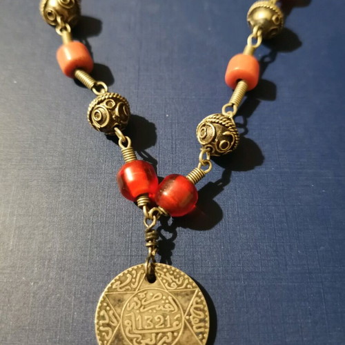 Vintage Moroccan silver necklace with coin used