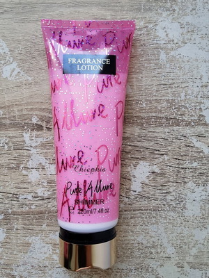 Chicphia Pure Allure Vegan Fragrance Shimmer Body Lotion 220ml