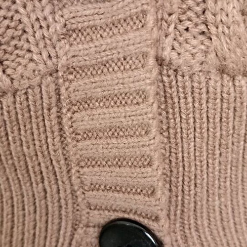 Review knitted cardigan in brown color like new, size S/M