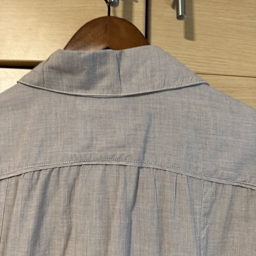 Stradivarius shirts gray Medium-Large size with sleeve button like new