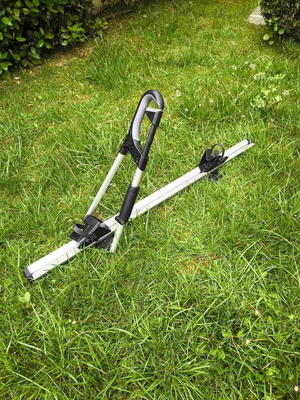Bike Rack Hyundai / Kia OEM aluminum roof mount brand new